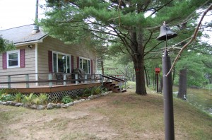 11237-kingrd-039 150 Feet Of Manistee River Frontage