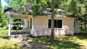 10195 Beech Terrace Grayling, MI 49738